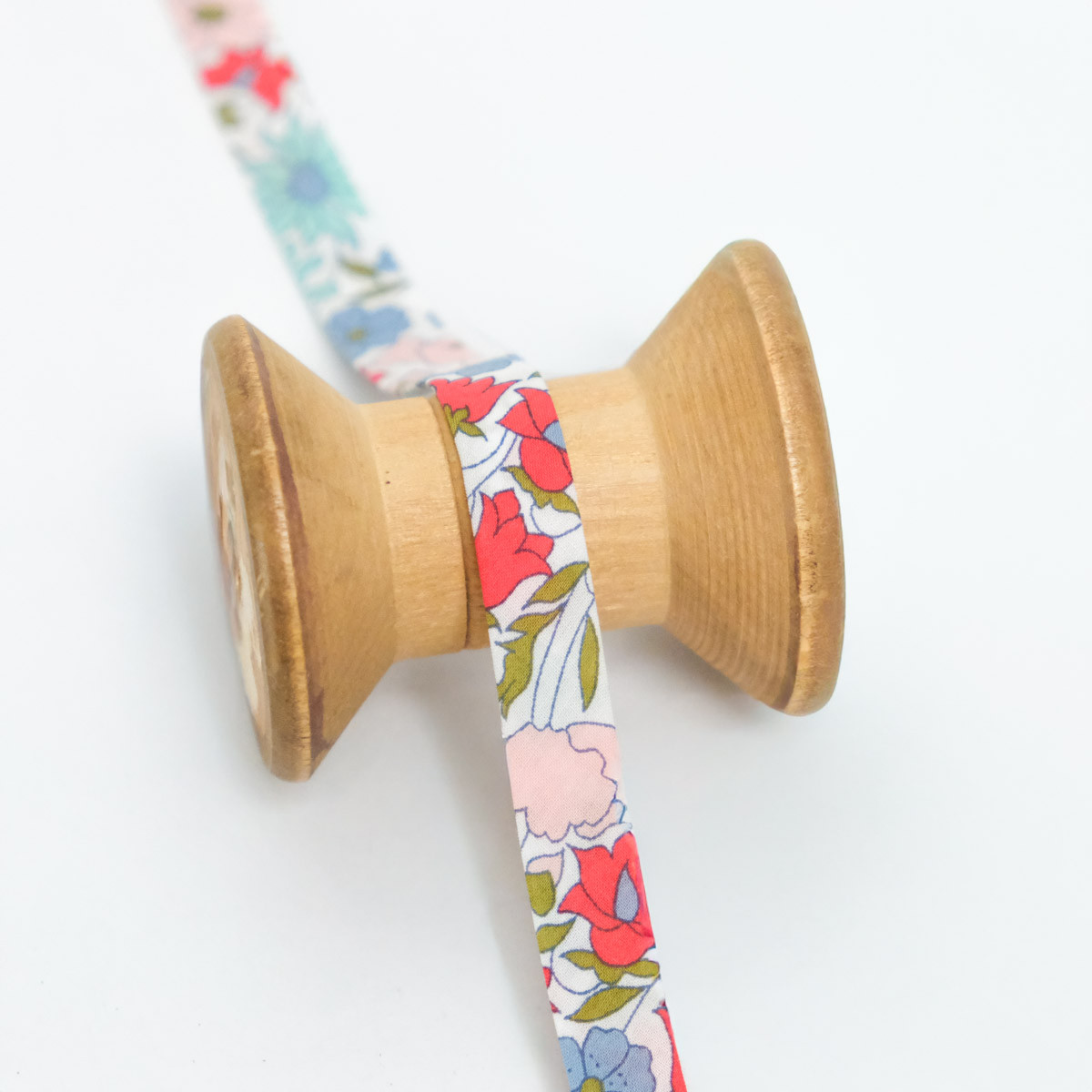 Liberty Fabrics Poppy and Daisy Red Blue Pink Bias - Maison Klem